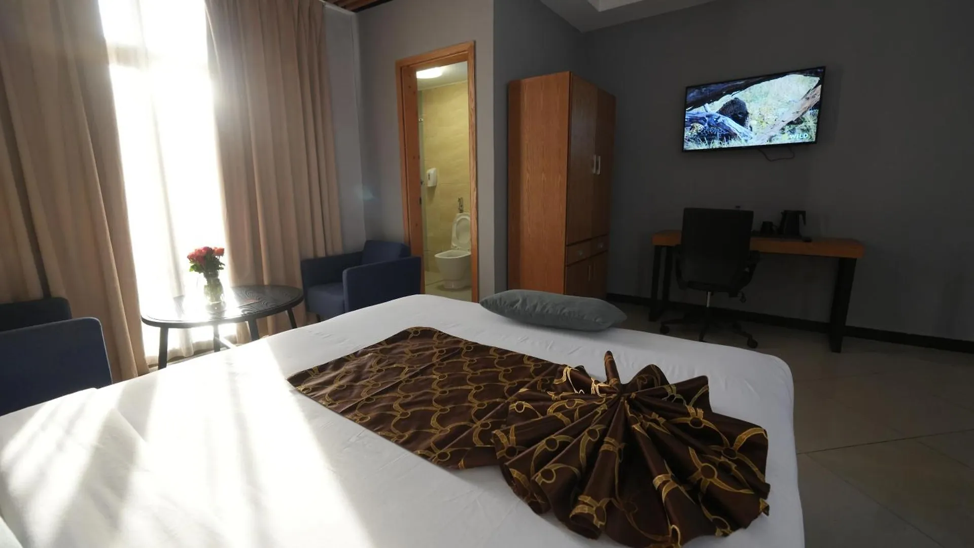 Mazeki Addis Boutique Hotel